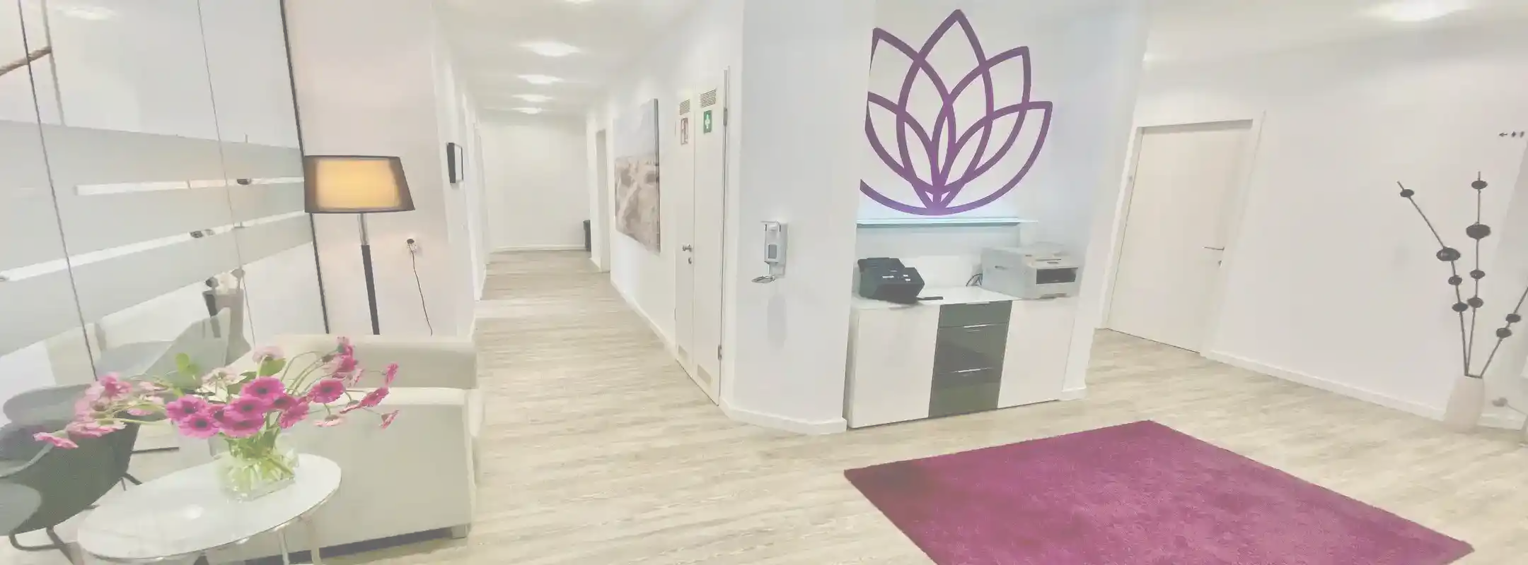 Foto Eingangsbereich Fachzentrum für Psychotherapie Köln Hohenzollernring
